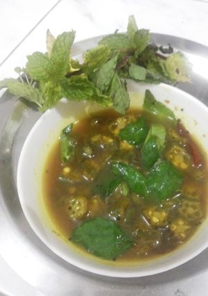 A picture of Coconut Free Lady Finger Curry.