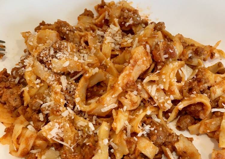 Tagliatelle ao ragu Bolonhesa - Tudogosreceitas