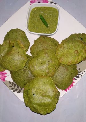 A picture of MethiPuri(Wheatflour).