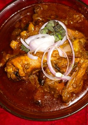 A picture of Desi Chicken masala.