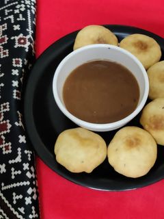 લીલવા ની કચોરી (Lilva Kachori Recipe In Gujarati) રેસીપી મુખ્ય ફોટો