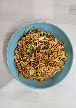 A picture of Hong Kong Noodles.