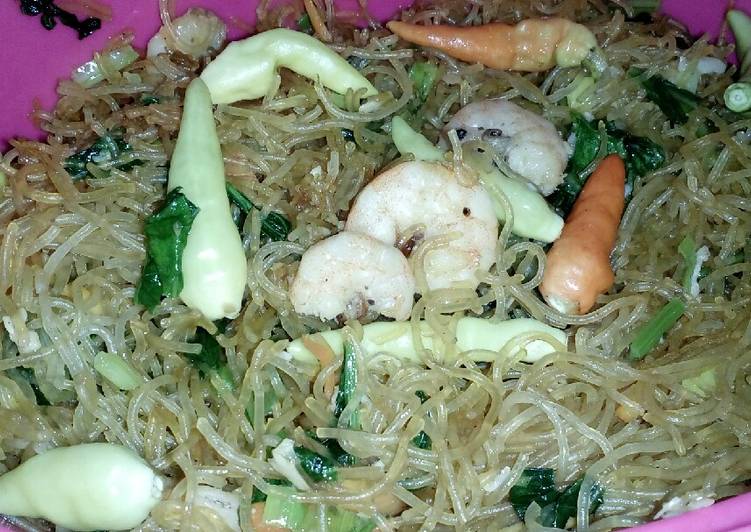 16. Bihun Goreng Udang Kupas