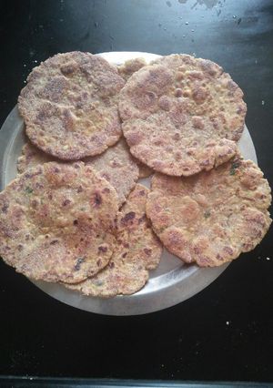 ફરાળી રાજગરા દૂધી ના થેપલા (Farali Rajgira Doodhi Thepla Recipe In Gujarati) રેસીપી મુખ્ય ફોટો