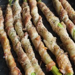 A picture of Asparagus Nikumaki.