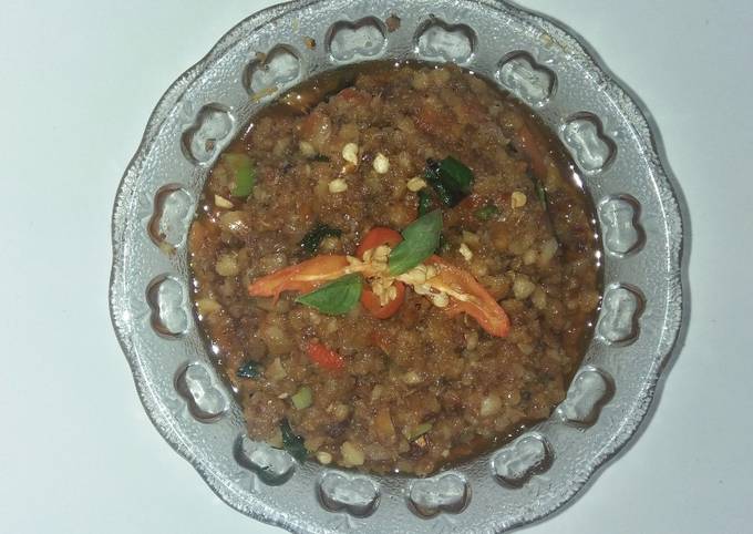 Sambal oncom daun kemangi