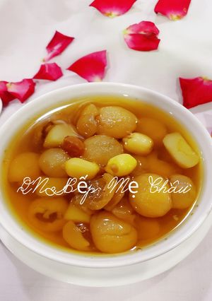 Hình của món Chè sen nhãn.