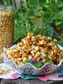 Una foto de Pochoclos con canela y caramelo salado🍿
