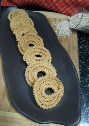 A picture of Black Lentil and Rice Chakli.