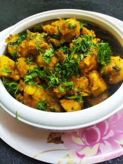 बेसन वाली अरबी की सब्जी (besan wali arbi ki sabzi recipe in Hindi) रेसिपी मुख्य फोटो