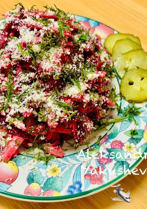 A picture of Salad - appetizer of baked beetroot and cheese.
