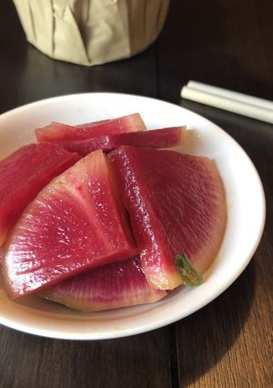 醃漬紅心蘿蔔 的食譜成品照片
