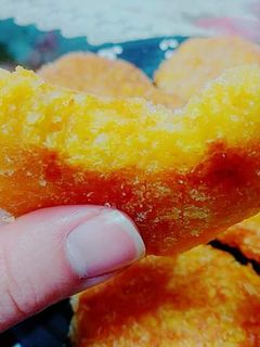 Hình của món Bán rán bí đỏ 늙은호박부침개.