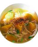 #2 Canh bí đỏ gà xé