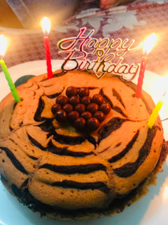 A picture of Biscuit cake.
