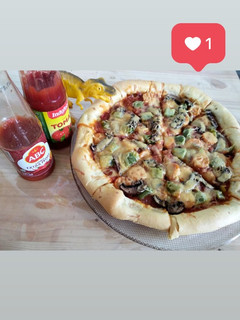 Foto resep Pizza Homemade - Mudah!