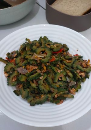 Foto resep Tumis Sayur Pare + Telor