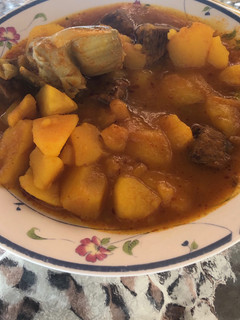 Una foto de Patatas guisadas con carne