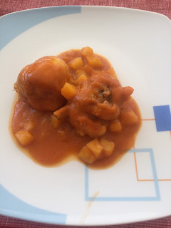 Una foto de Estofado de muslos de pollo