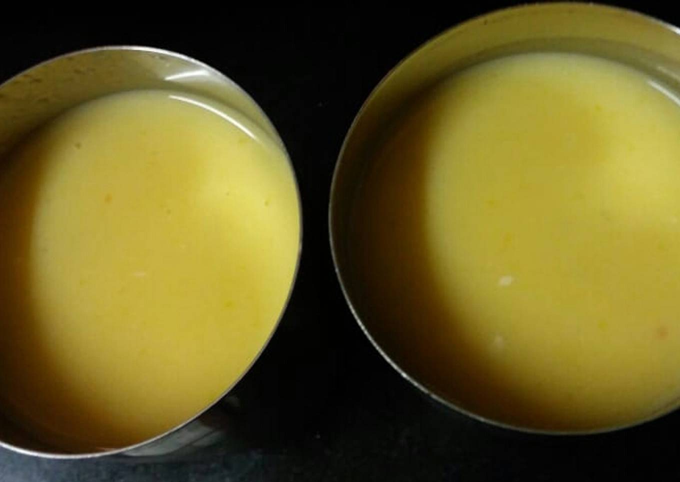 Mango lassi