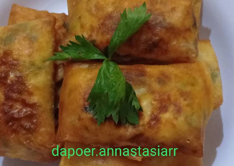 Martabak kornet tahu