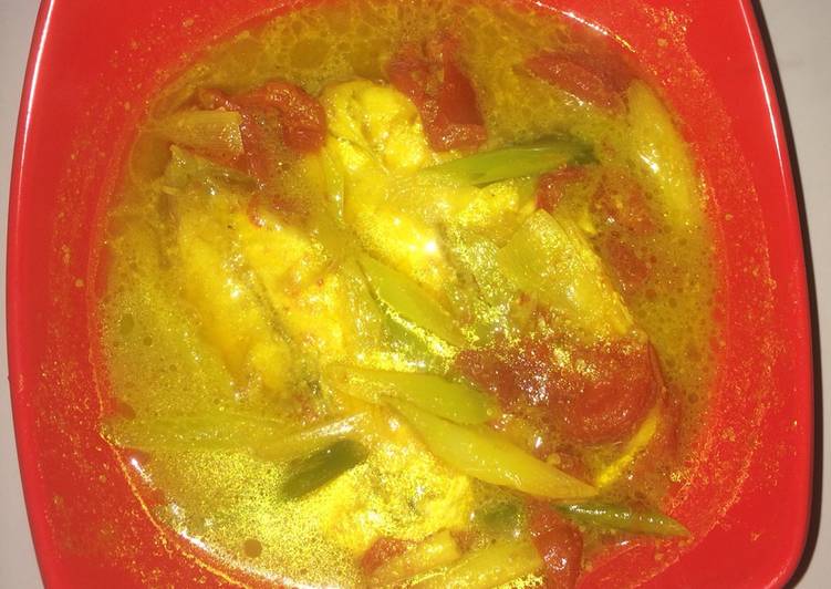 Resep Kakap merah kuah kuning yang praktis
