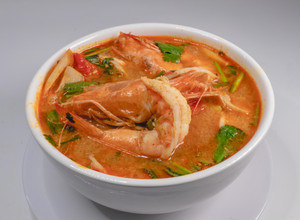 รูปของ ต้มยำกุ้ง น้ำข้น Tom Yum Kung Creamy river prawn spicy soup Recipe รสเด็ด อร่อยแซ่บ จี๊ดจ๊าด😊