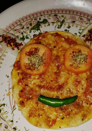 A picture of Smiling Devil Mozzarella Cheese Pizza 🍕😈.