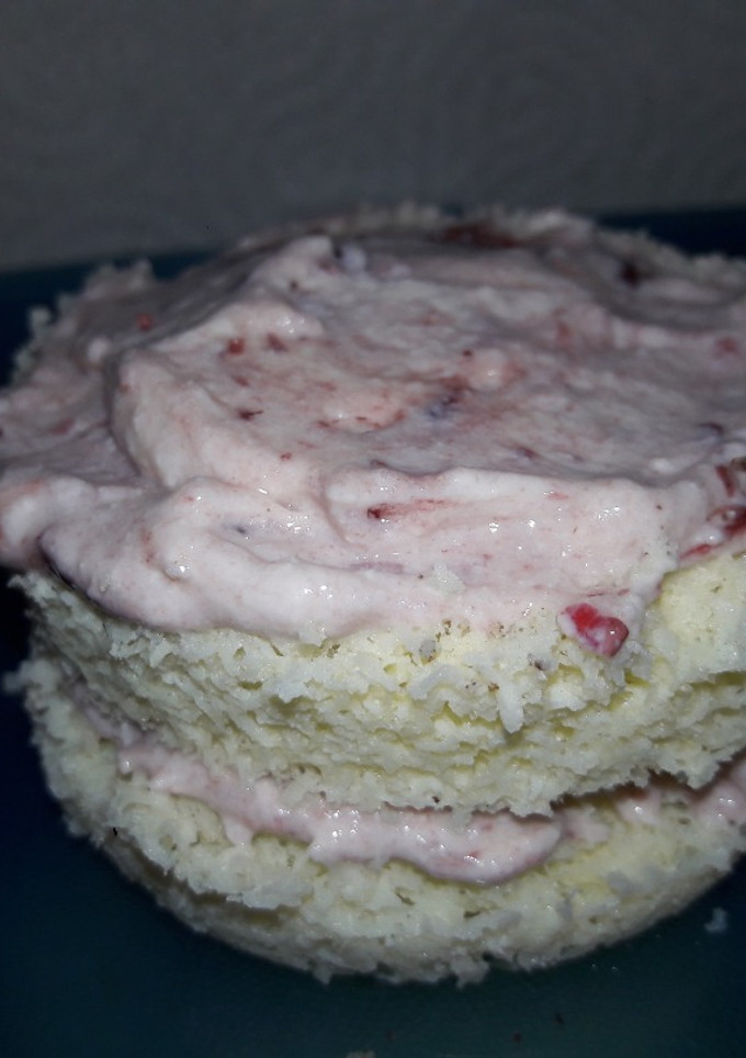 Una foto de Mug cake de coco #keto o #low carb