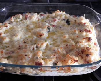 Ultimate, Prepare Cheesybacon and cauliflower cassarole Delicious Simple