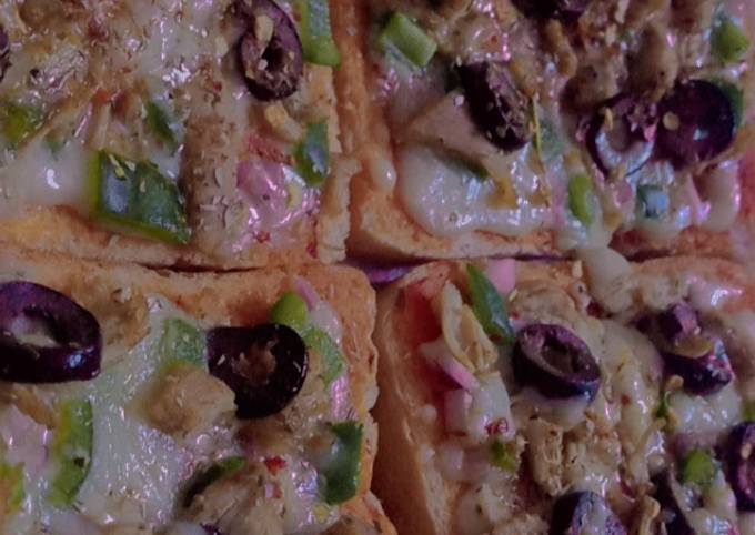 Bread pizza (Without Oven) Very Simple and Delicious In Taste😋