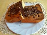Budín marmolado con chips