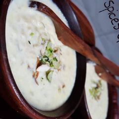 A picture of Apple basundi.