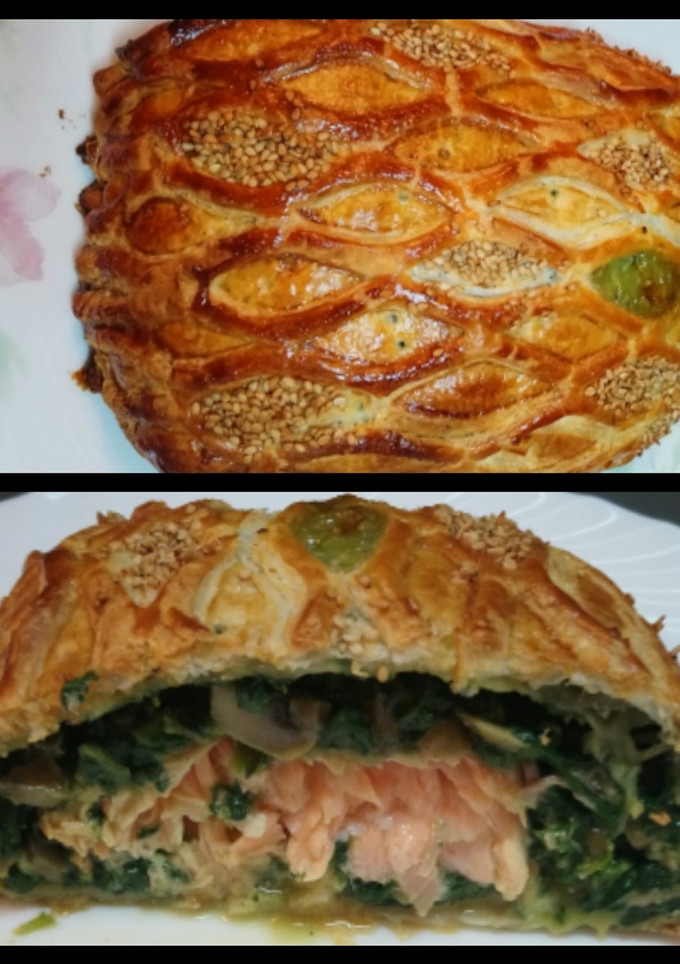 Una foto de Salmón con hojaldre y espinacas