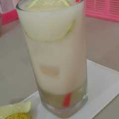Yakult Lemonade 🍋 রেসিপির প্রধান ছবি