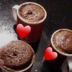 Una foto de Brownie en taza