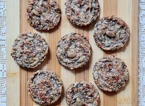 Una foto de Galletitas dulcecitas a las ocho semillas 🌱 sin azúcares agregados ni edulcorantes, sin harina 🍪