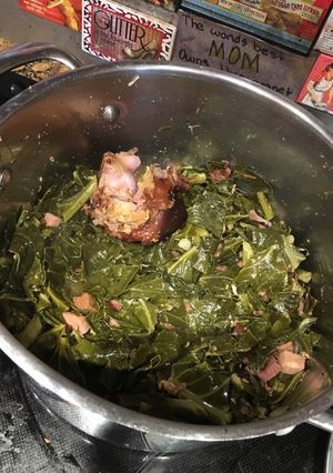 A picture of Collard Greens.