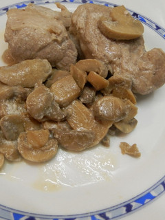 Una foto de Solomillo de cerdo con champiñones
