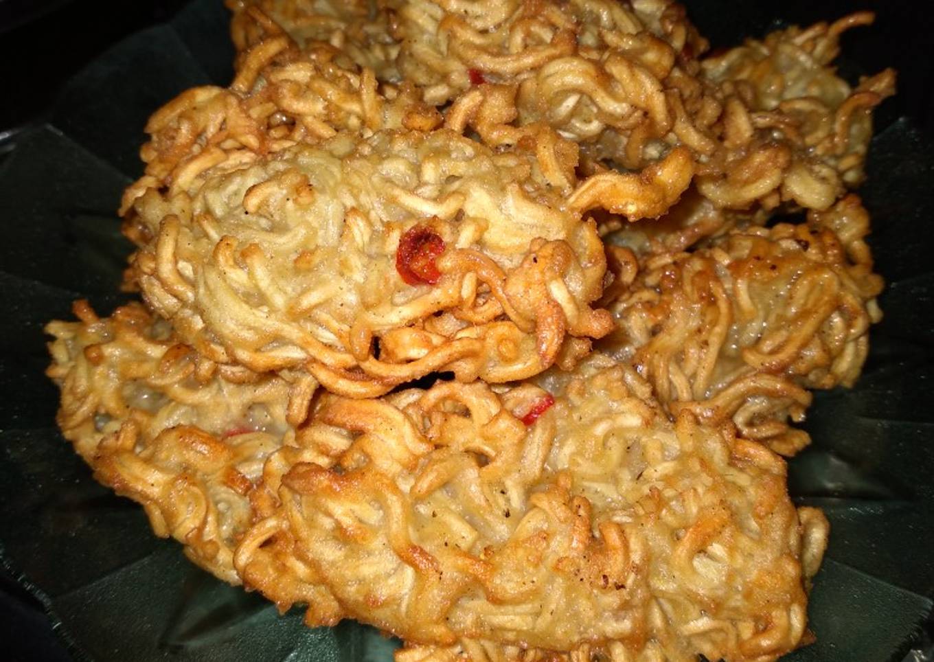 Mie telur tapi tanpa telur...