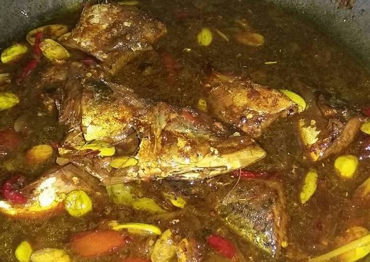 Bahan memasak Ikan pindang mama ati, Enak Banget