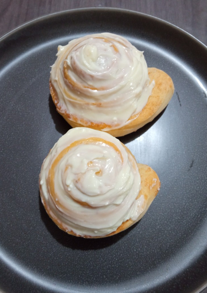A picture of Cream Cheese Frosting for Rolls (Or Any Bread You Like).
