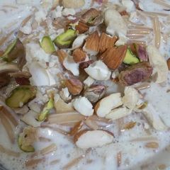 A picture of Pasta meethi siwaiyan.