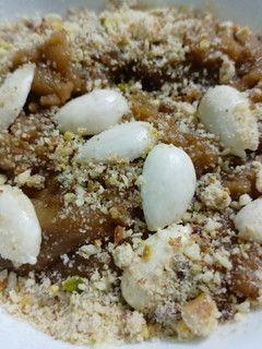 आटे का हलवा (aate ka halwa recipe in hindi) रेसिपी मुख्य फोटो
