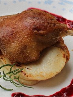 油封鴨腿 的食譜成品照片