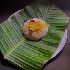 A picture of Kochu Ghoti or Arbi Dal.