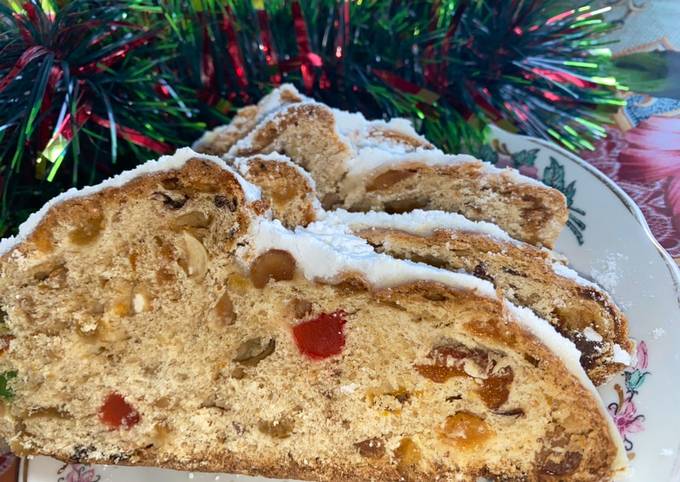 Штолен (нім.Stollen) класичний