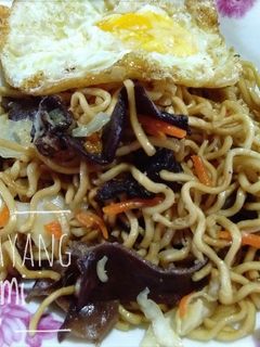 Foto resep Mie tumis simpel