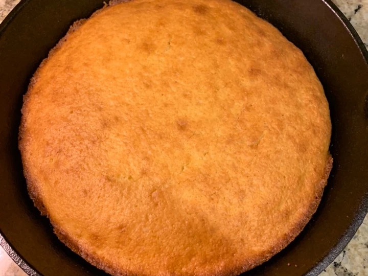 Easy Steps to Prepare Skillet Cornbread the So Delicious You can take Joss in your mouth