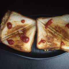 Veg Mayonnaise Sandwich A picture of Veg Mayonnaise Sandwich.